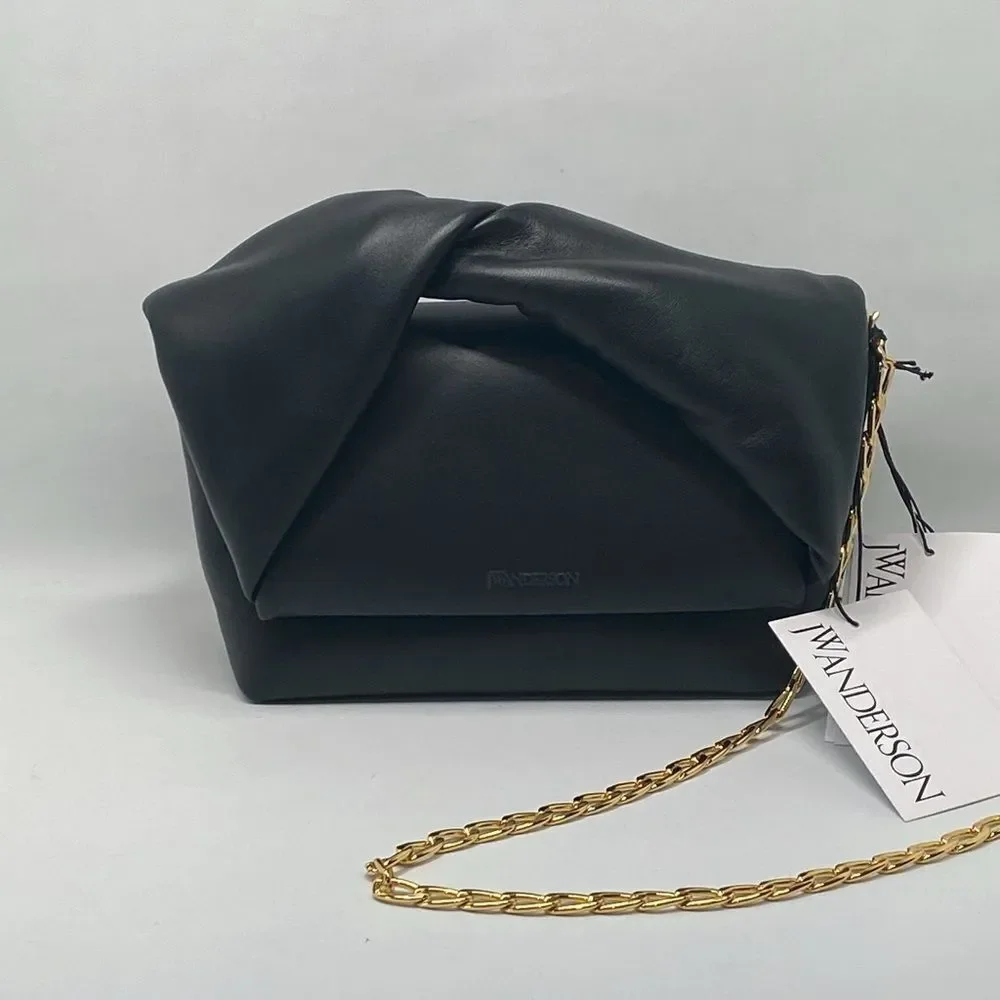 JW ANDERSON very good